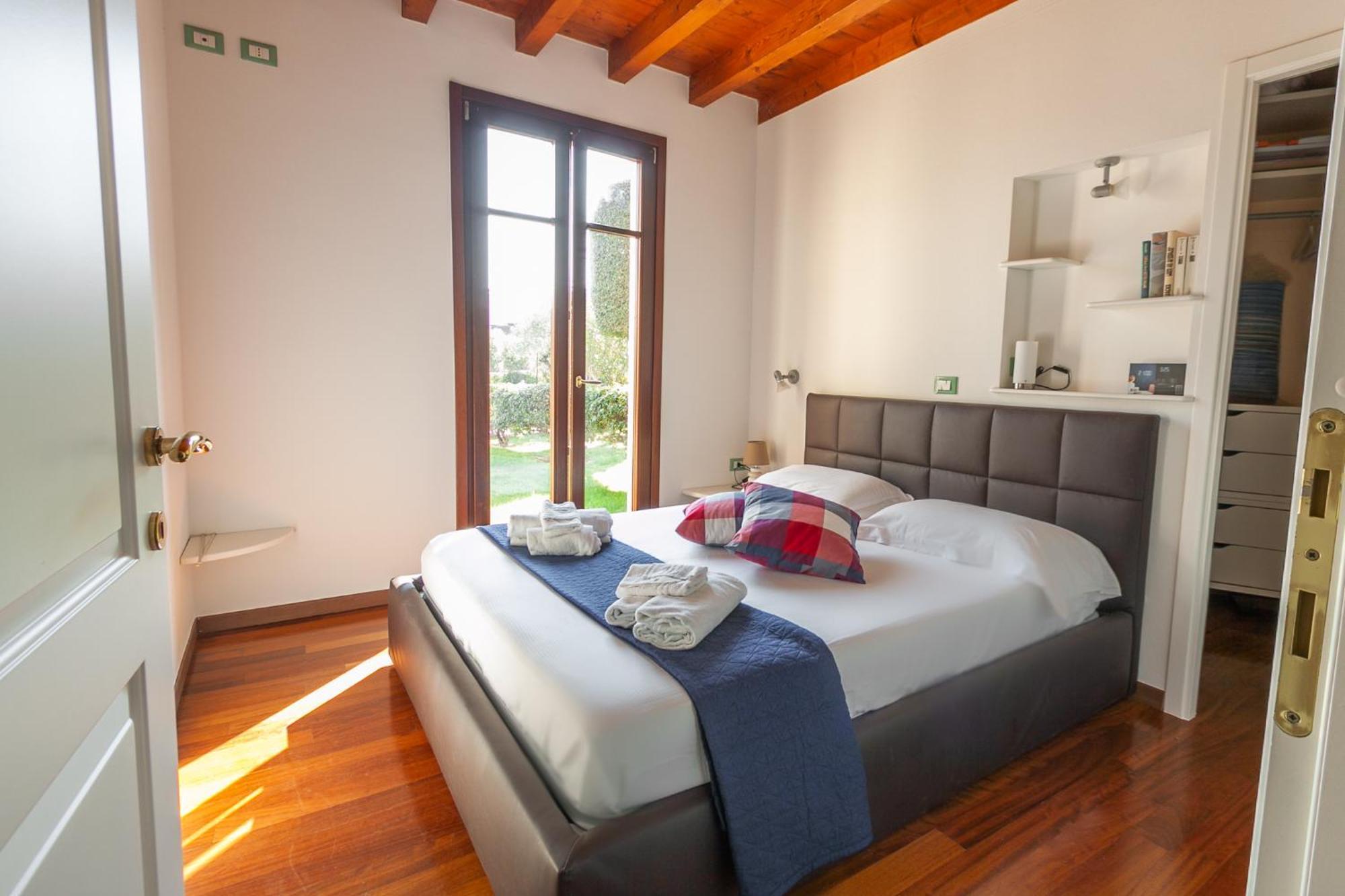 Lugana Resort & Sporting Club Peschiera del Garda Exterior foto